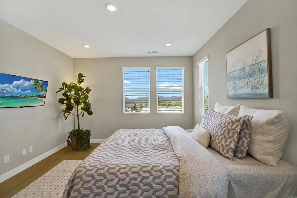 https://cdn.realtyfeed.com/cdn/127/307065417/fd04e81f2fdd53a37f2938f867125619.webp