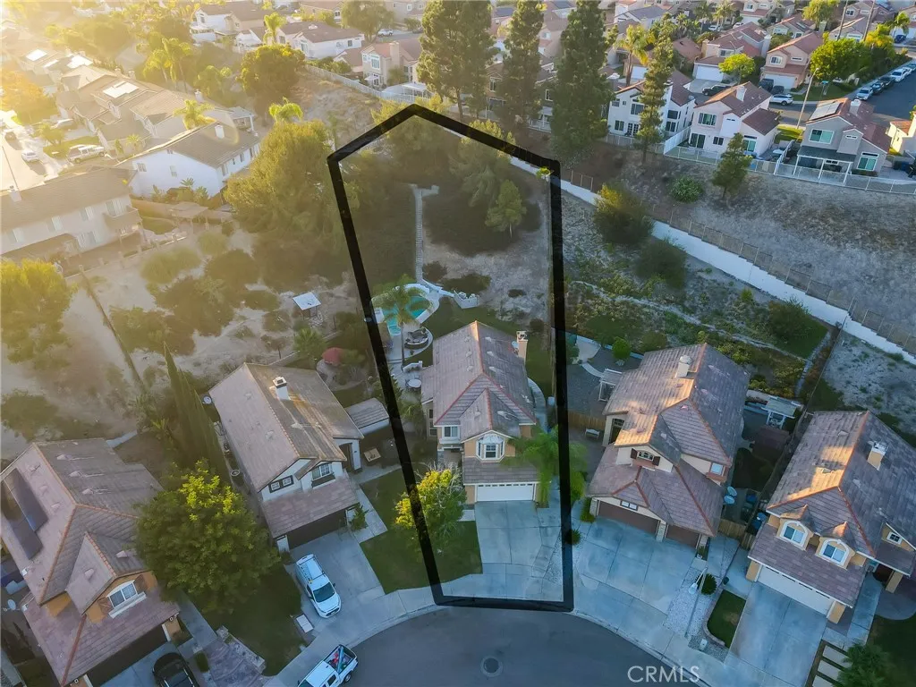 https://cdn.realtyfeed.com/cdn/127/307065418/345faa966825f648a76d249b1df25cd7.webp
