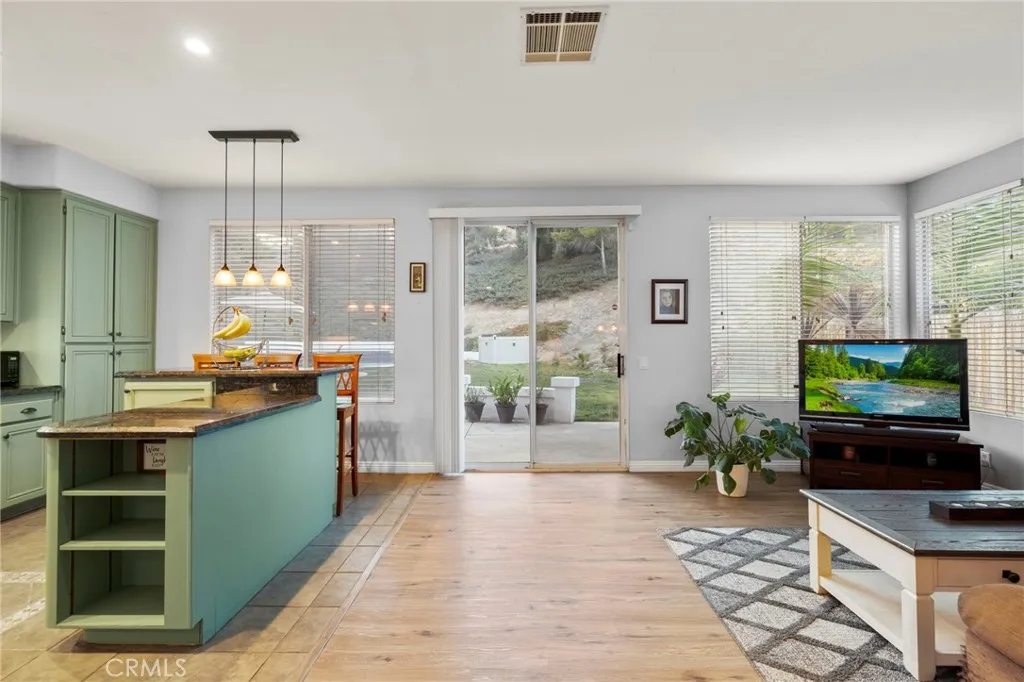 https://cdn.realtyfeed.com/cdn/127/307065418/6383dcac4b6c244e60c25999f4eb5185.webp