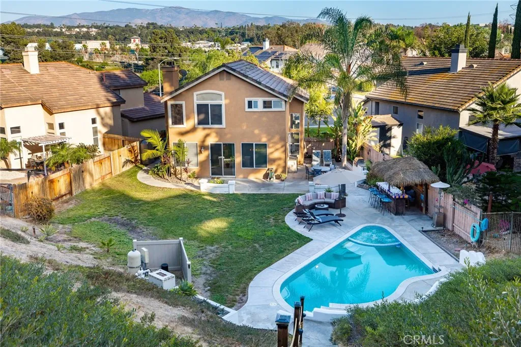 https://cdn.realtyfeed.com/cdn/127/307065418/815d34c755ebea23ceab07f24b355f49.webp