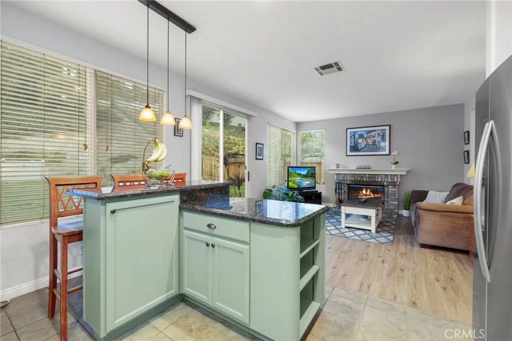 https://cdn.realtyfeed.com/cdn/127/307065418/845b4de27aca11517485a52257cc2e37.webp