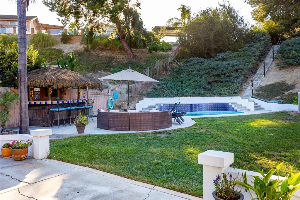 https://cdn.realtyfeed.com/cdn/127/307065418/9bdd3f7989fcd7d2558f1b725d57d7ec.webp