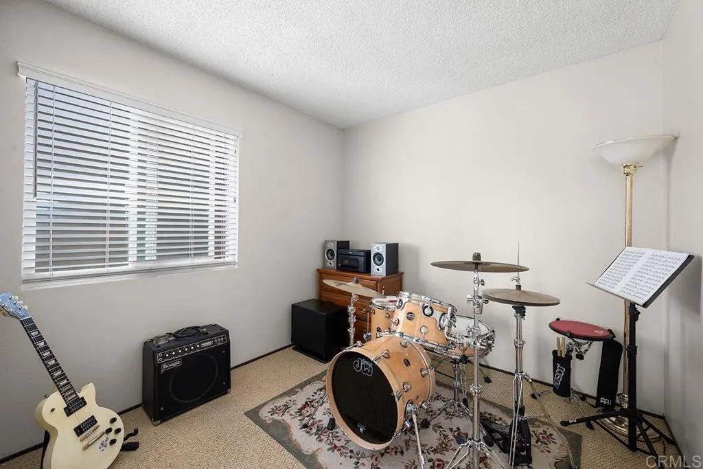 https://cdn.realtyfeed.com/cdn/127/307065426/a00c427f8269b4e7cdb4d0189cb83c12.webp