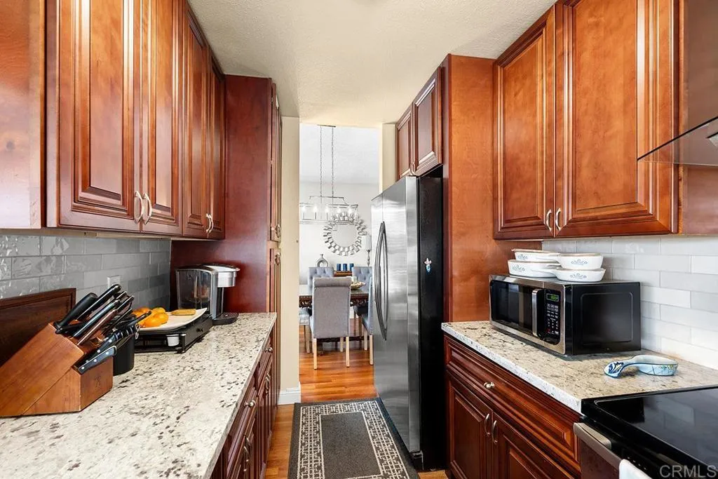https://cdn.realtyfeed.com/cdn/127/307065426/bc8a3440f6e8f747c070ae93e610823f.webp