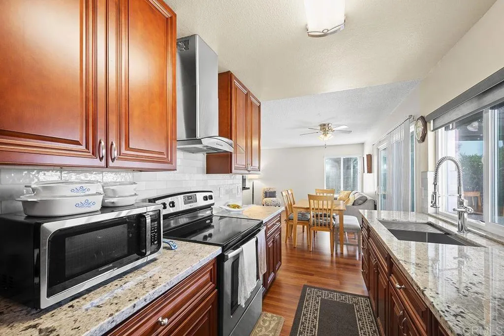 https://cdn.realtyfeed.com/cdn/127/307065426/c2ce98284cf561892103f1cfa737c525.webp