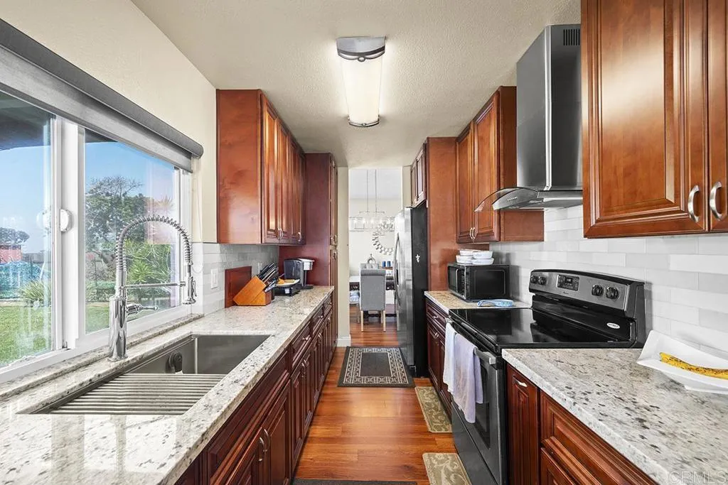 https://cdn.realtyfeed.com/cdn/127/307065426/fa4eb375ab29d0a7b084b888c57d907e.webp