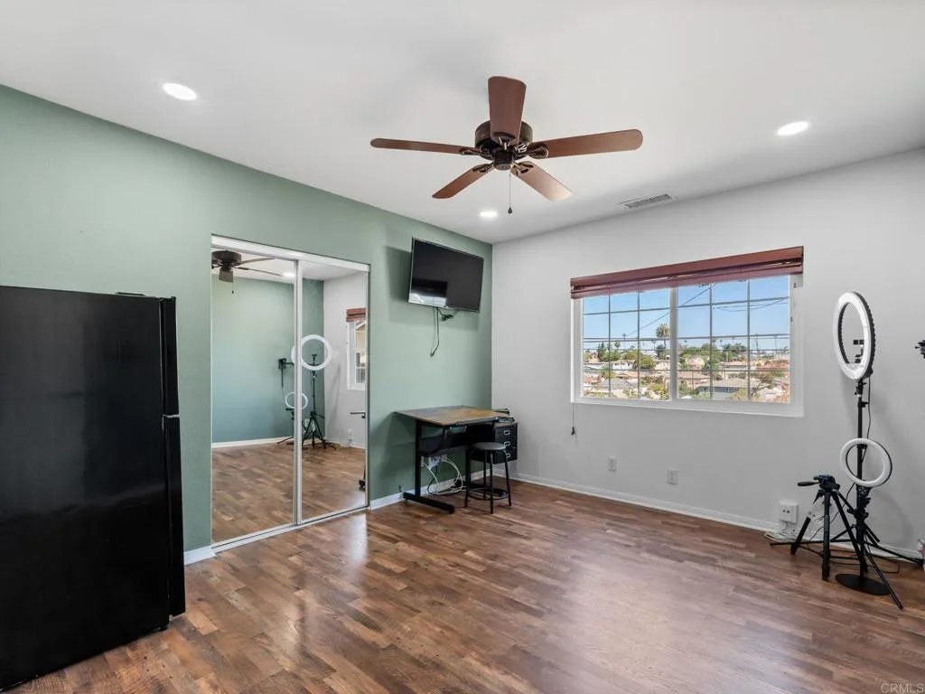 https://cdn.realtyfeed.com/cdn/127/307065437/0e0653f6f25107c25262996eb21d7467.webp