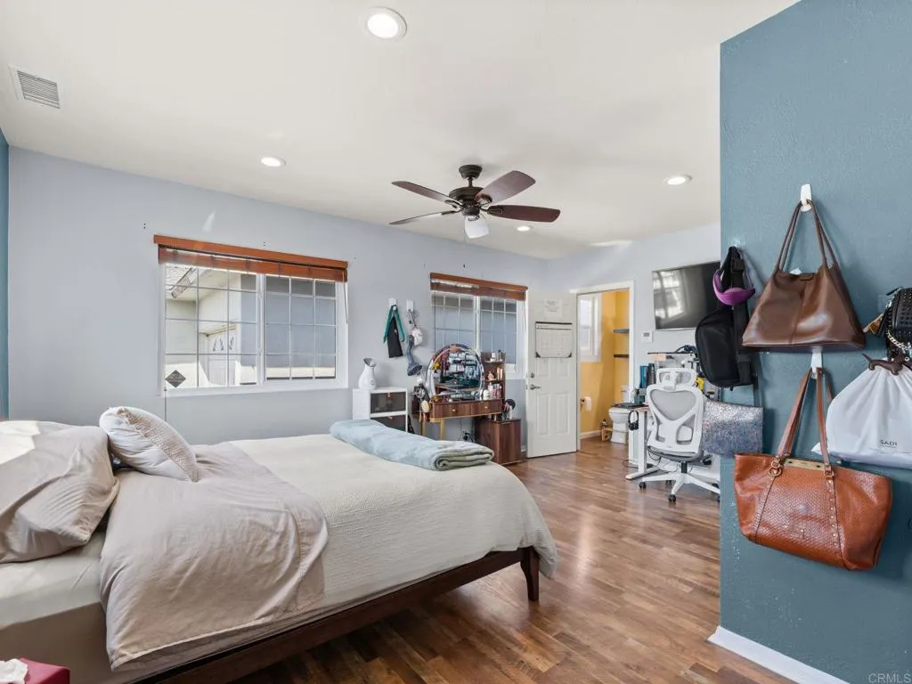 https://cdn.realtyfeed.com/cdn/127/307065437/619802be5334aca26432a6068836aaee.webp