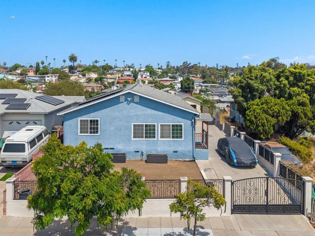 3976 Florence Street, San Diego, CA 92113 - Main photo, San Diego, CA