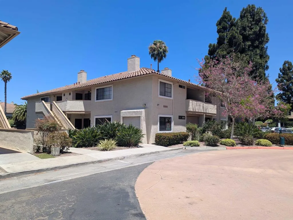 3525 Paseo De Elenita Unit 171, Oceanside, CA 92056 - Main photo, Oceanside, CA