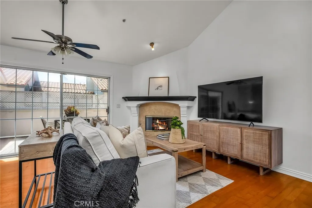 Redondo Beach, CA 90278