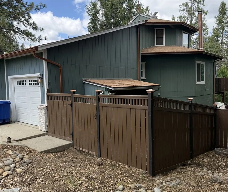 Auberry, CA 93602