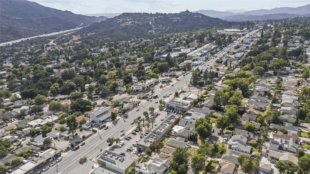 La Crescenta, CA 91214