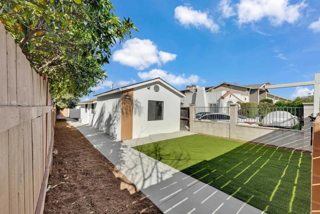 4312 Winona Avenue, San Diego, CA 92115 - Photo 2 of 23, San Diego, CA