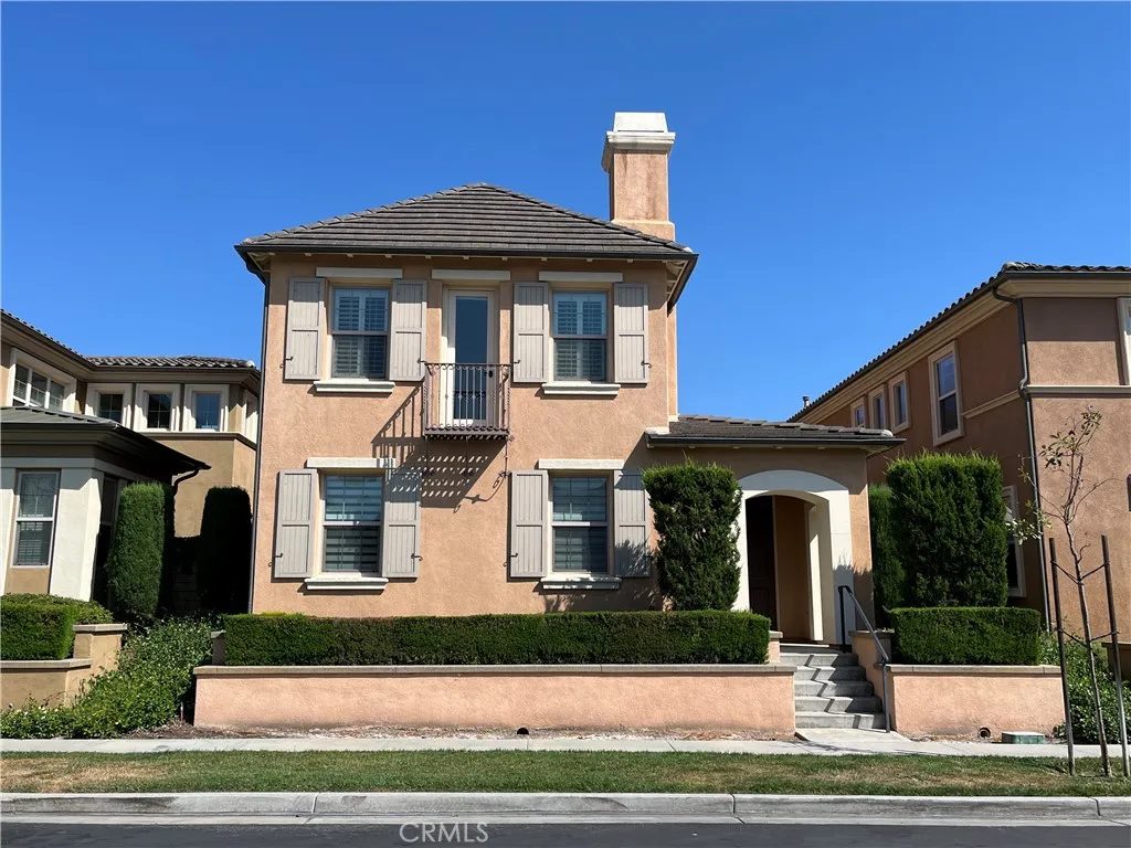 95 Twin Gables