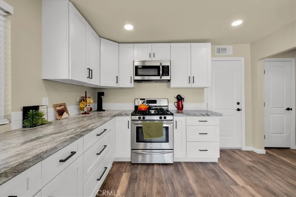 29 Palms, CA 92277