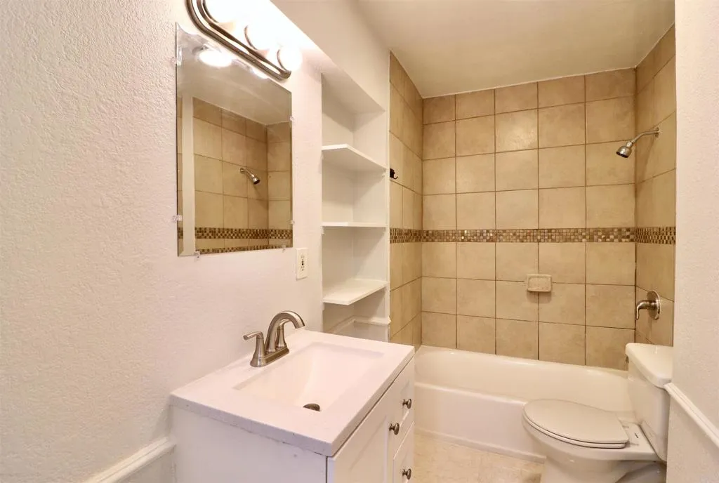 https://cdn.realtyfeed.com/cdn/127/307065739/25d072061100d57fbe44d98ab3d98646.webp
