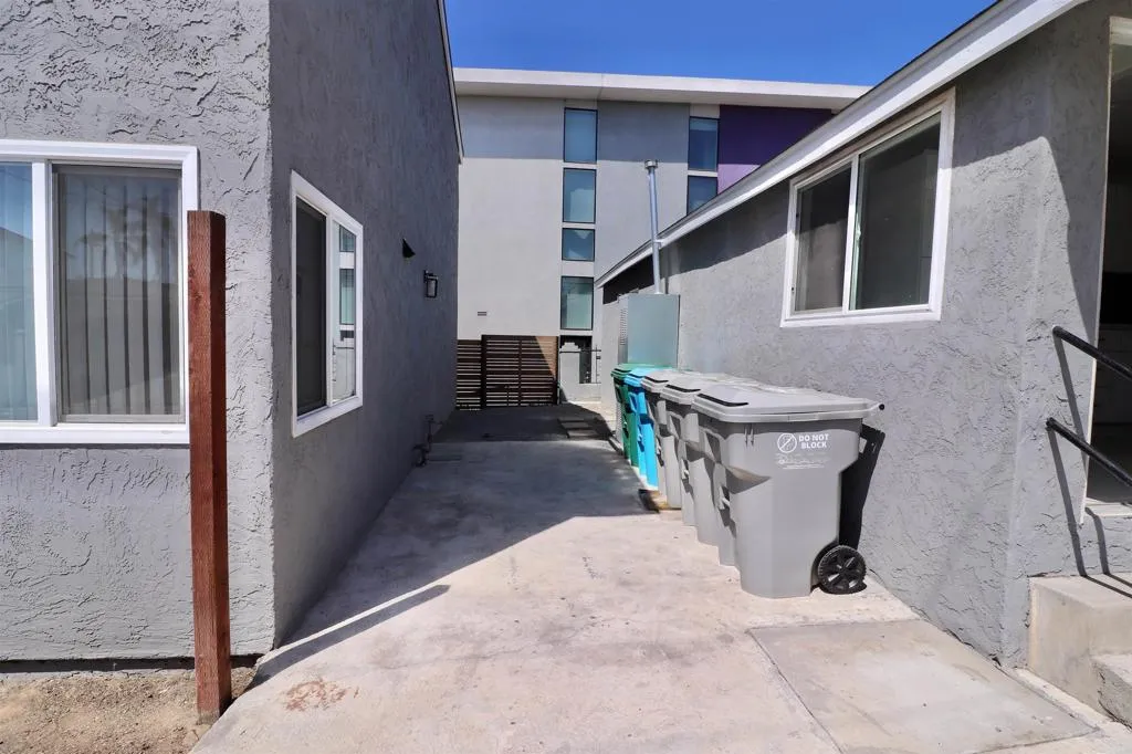 https://cdn.realtyfeed.com/cdn/127/307065739/f34f20ae9dab20522f65802da3f6fab5.webp