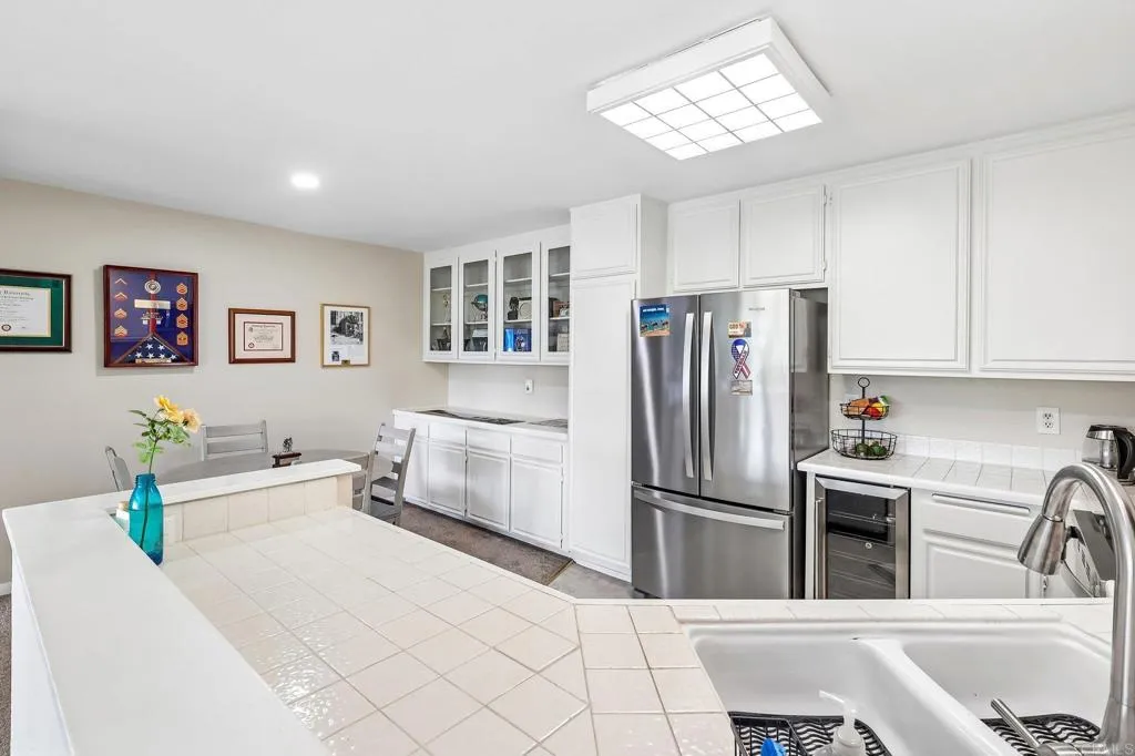 https://cdn.realtyfeed.com/cdn/127/307065748/2228078cf9f4388c3a6f89c628343484.webp