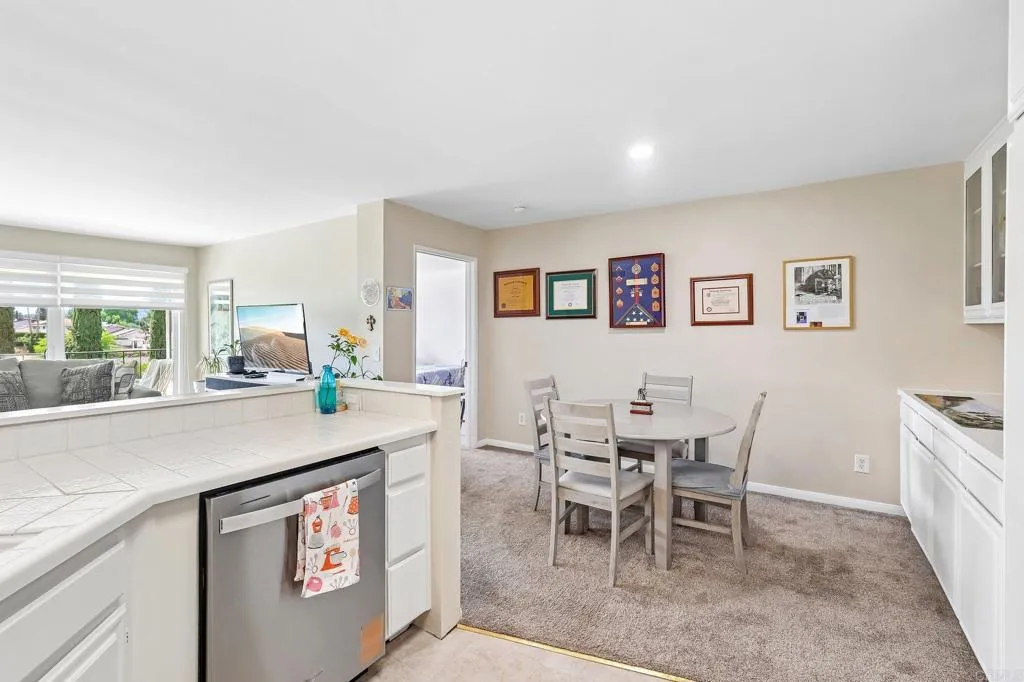 https://cdn.realtyfeed.com/cdn/127/307065748/225eabcc362ea610133691bb4343642e.webp