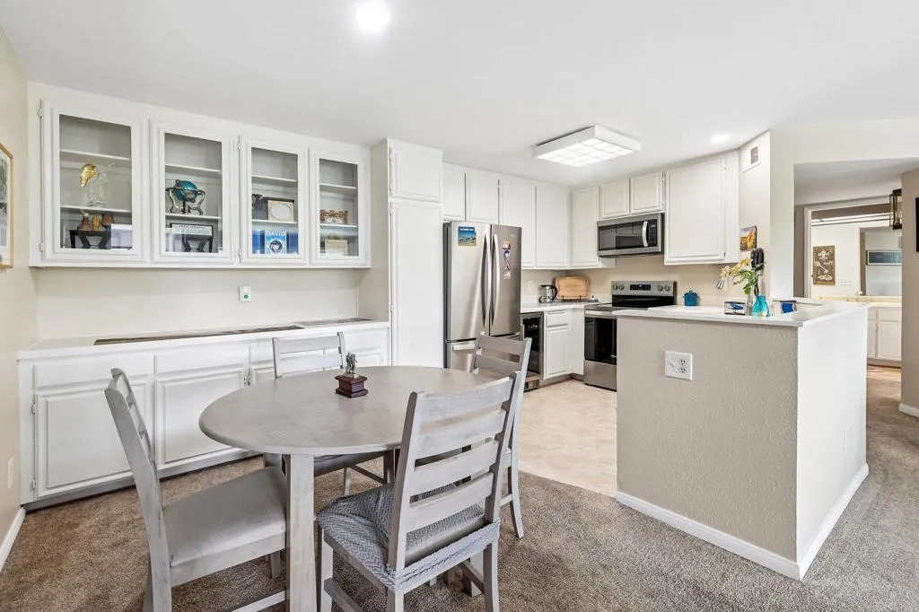 https://cdn.realtyfeed.com/cdn/127/307065748/39e82dd89098300a8b0c08a3c3f94f0a.webp