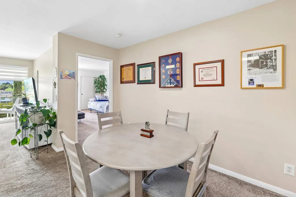 https://cdn.realtyfeed.com/cdn/127/307065748/8bd3127f608abb043b8539a9ab9a772f.webp