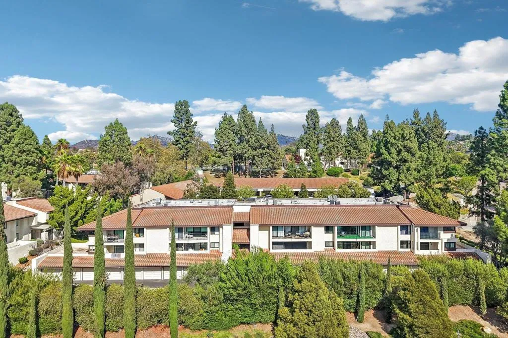 https://cdn.realtyfeed.com/cdn/127/307065748/c2e0251b3de43606e688083f7b9ee5c7.webp