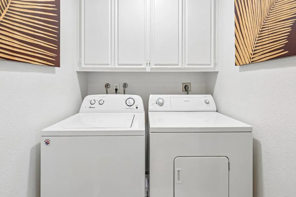 https://cdn.realtyfeed.com/cdn/127/307065748/ca2894f2c6d036667bc42a0f5da8f397.webp