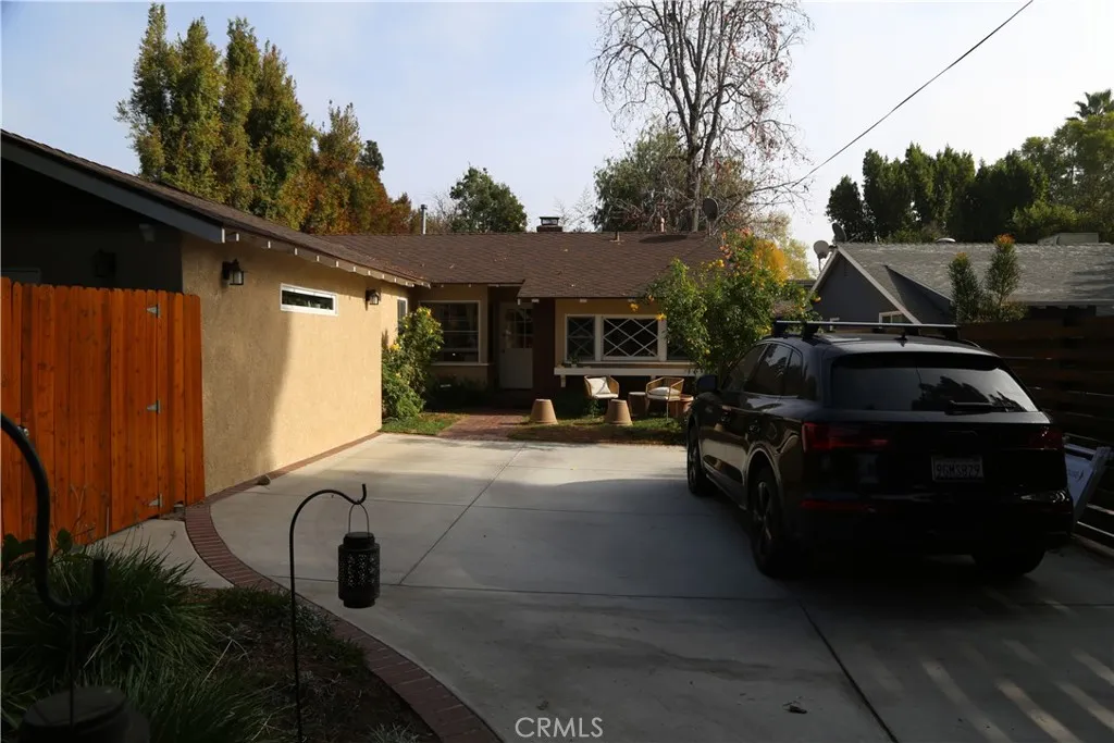 Valley Village, CA 91607