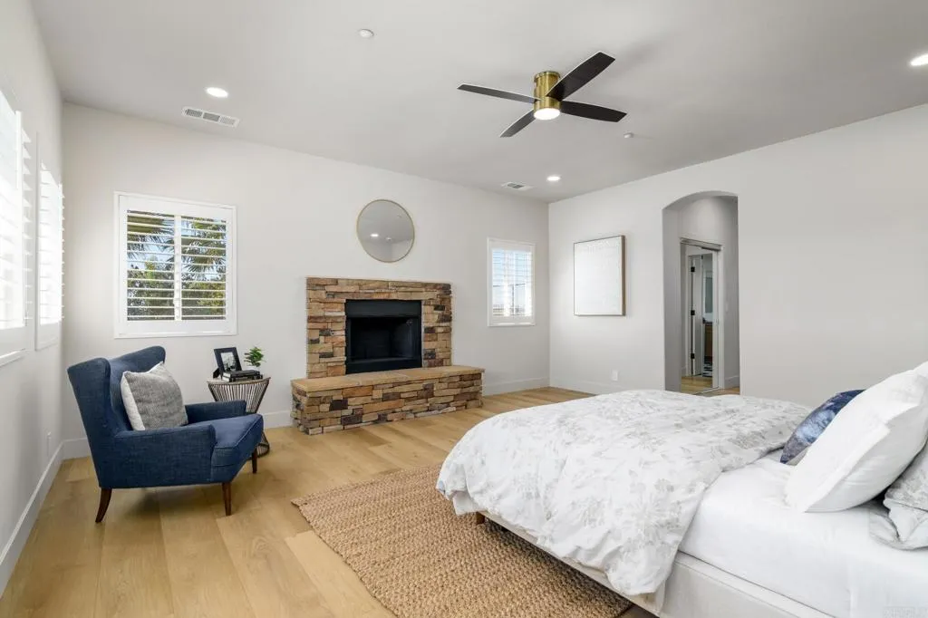 https://cdn.realtyfeed.com/cdn/127/307065780/06dd39451d2a84cec0fa30ec7cd6c273.webp
