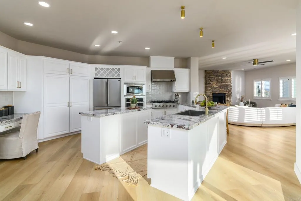 https://cdn.realtyfeed.com/cdn/127/307065780/34cdb38fcceb8f2dd41e379daa002a53.webp