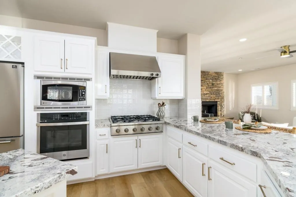 https://cdn.realtyfeed.com/cdn/127/307065780/3db86d63a8e0094fe685425b3d7f40a9.webp