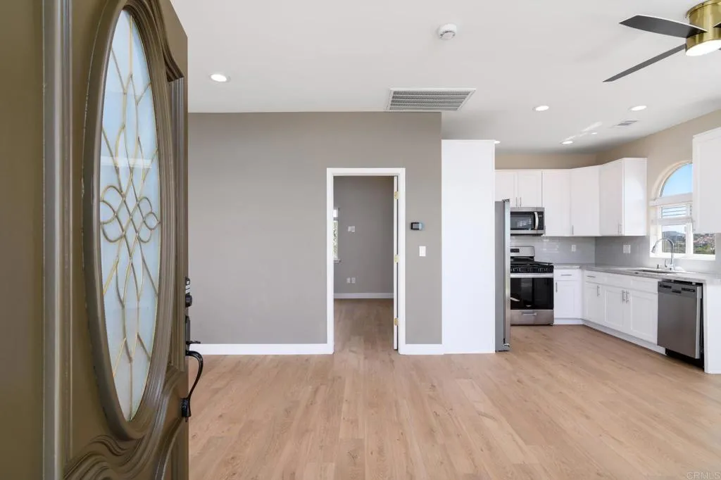 https://cdn.realtyfeed.com/cdn/127/307065780/d4cd07d7b5e16ee903f0a6b3a832299d.webp