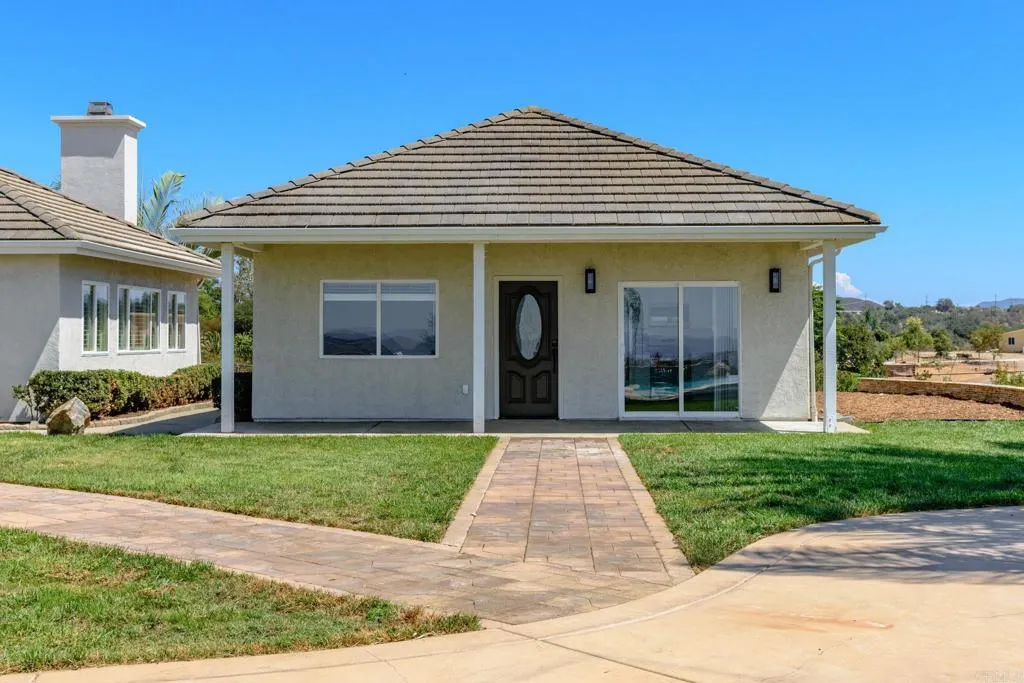https://cdn.realtyfeed.com/cdn/127/307065780/e6f74bdbbcde9d488cd33810175677e4.webp