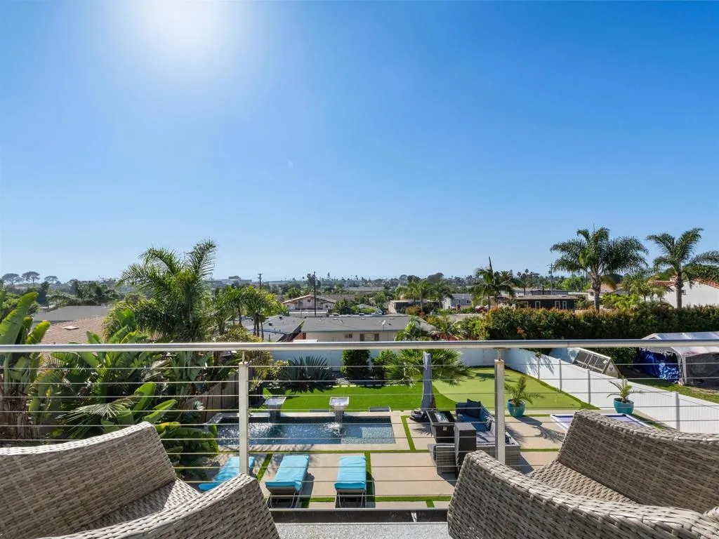 https://cdn.realtyfeed.com/cdn/127/307065783/36894e6f19a1b59d1f5127cdf0d9e715.webp