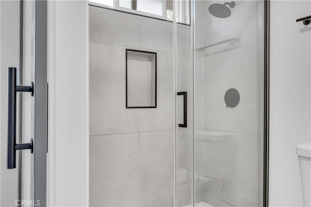 https://cdn.realtyfeed.com/cdn/127/307065791/20ebc22d60233ae7437e5d8d8e070538.webp