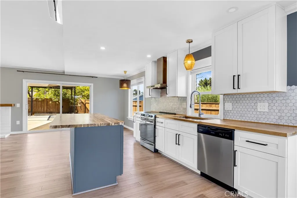 https://cdn.realtyfeed.com/cdn/127/307065791/633591dc357f80c2b6f446af876e04fc.webp