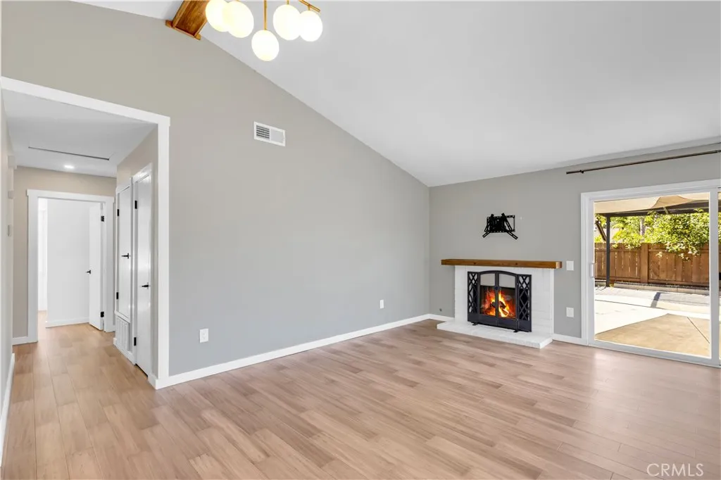 https://cdn.realtyfeed.com/cdn/127/307065791/c71bb8d1bf6b1909d014460c75ebc0a9.webp