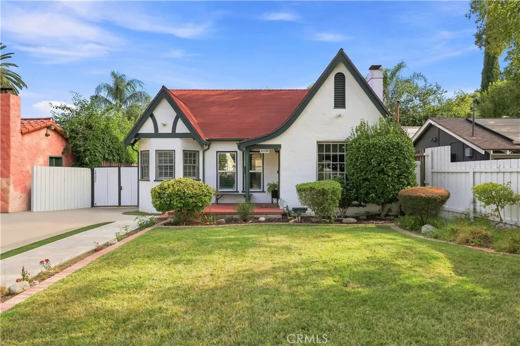 Van Nuys, CA 91405