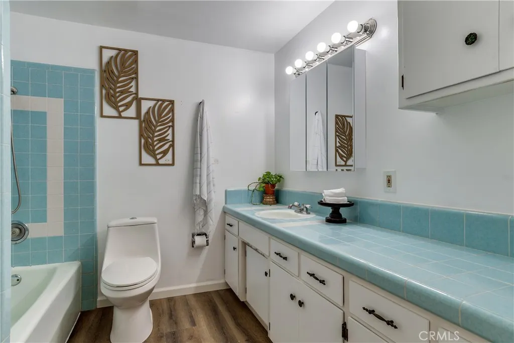 https://cdn.realtyfeed.com/cdn/127/307065801/6da5b1304f956413f3c3eb63d3cdec6f.webp