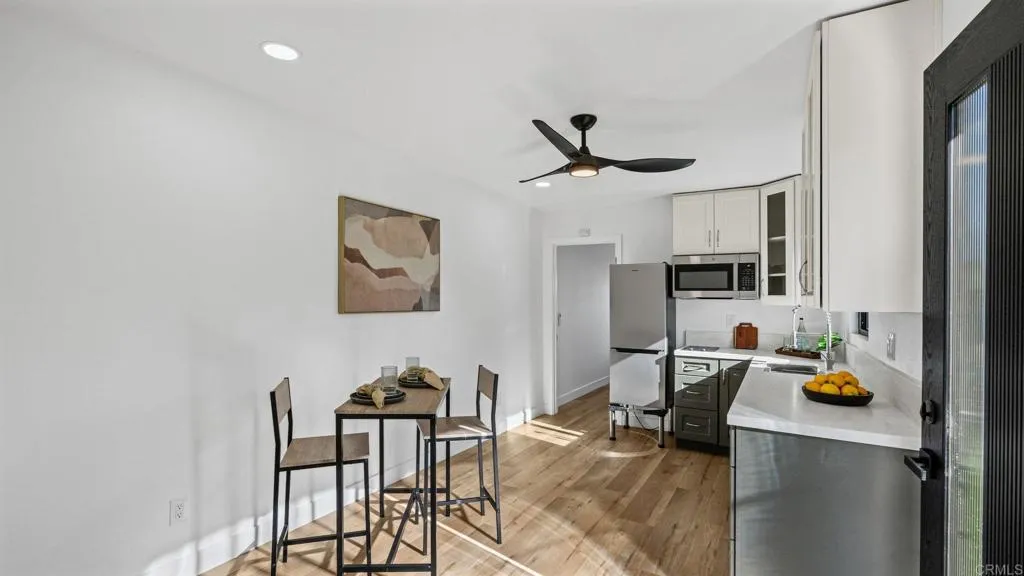 https://cdn.realtyfeed.com/cdn/127/307065803/762563215c0c35e30ed4f64adc199fd7.webp