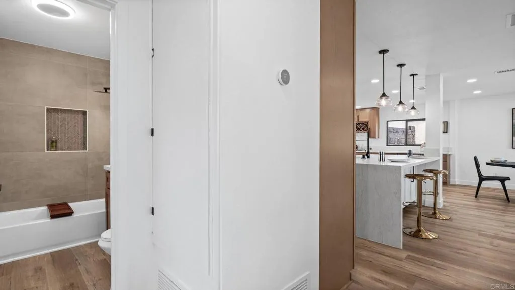 https://cdn.realtyfeed.com/cdn/127/307065803/92d272122dbf710d366f63064854cde8.webp