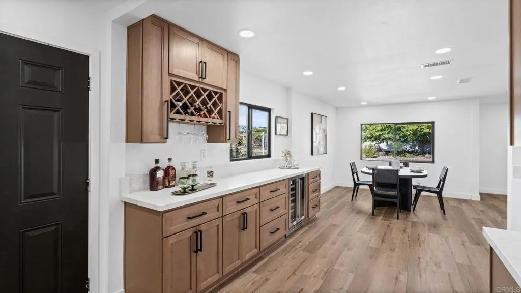 https://cdn.realtyfeed.com/cdn/127/307065803/951507e411aa3c4290c09107142e747a.webp
