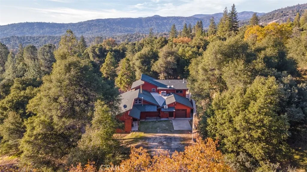 Oakhurst, CA 93644