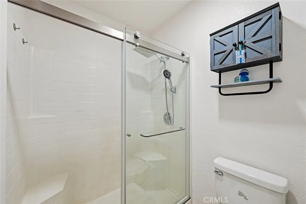 https://cdn.realtyfeed.com/cdn/127/307065865/71d5ef7d82c8730d8ef9a7953458cdb2.webp
