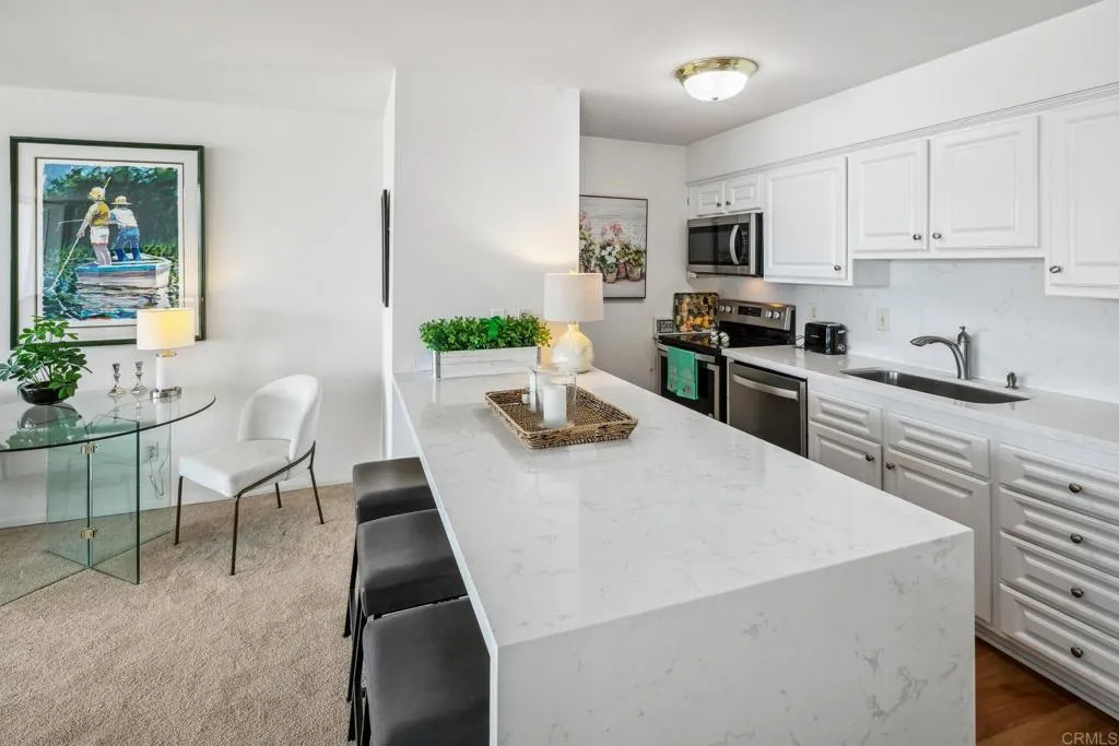 1830 Avenida Del Mundo Unit 1603, San Diego, CA 92118 - Photo 4 of 33, San Diego, CA