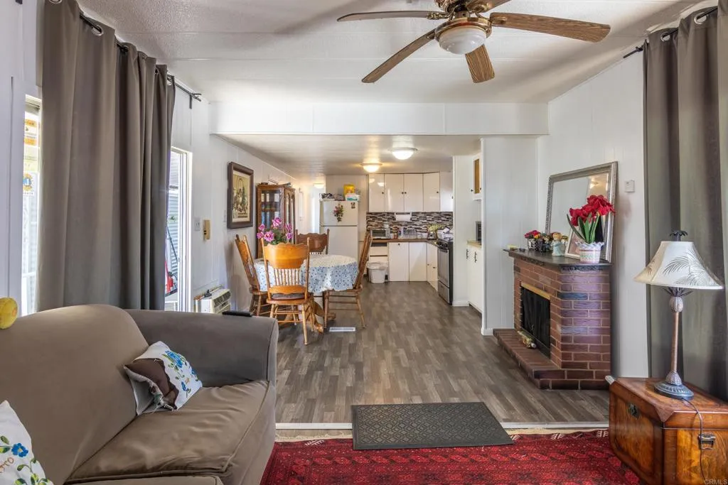 1010 E Bobier Unit 59, Vista, CA 92084 - Photo 5 of 23, Vista, CA