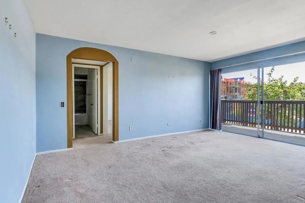 https://cdn.realtyfeed.com/cdn/127/307065993/07718b2167d0606083dd261048f96b04.webp
