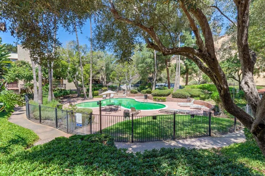 https://cdn.realtyfeed.com/cdn/127/307065993/43a2671312512b5b4049254afae30cc4.webp