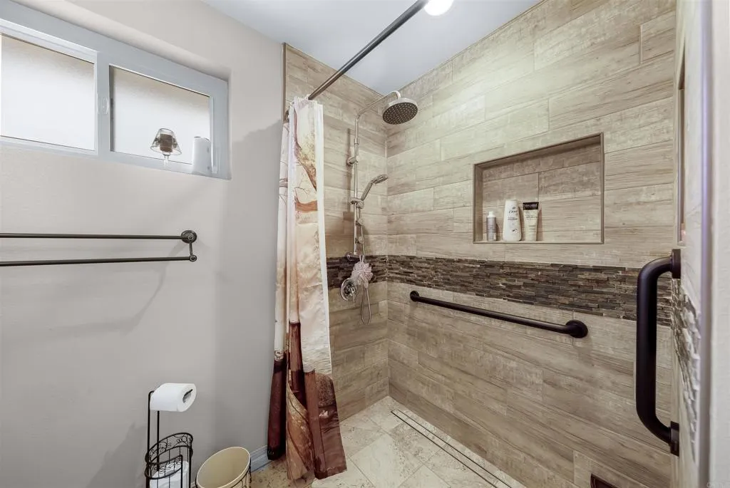 https://cdn.realtyfeed.com/cdn/127/307066008/1a4c41aa53a958300e875ad6e653e7b4.webp